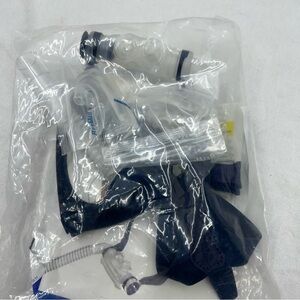 New Mirage Swift II Mask with headgear and nose pieces 60512